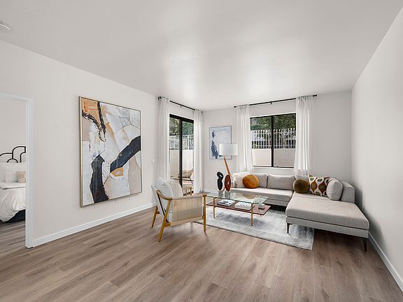 4th image of 701 Kettner Blvd Unit 201