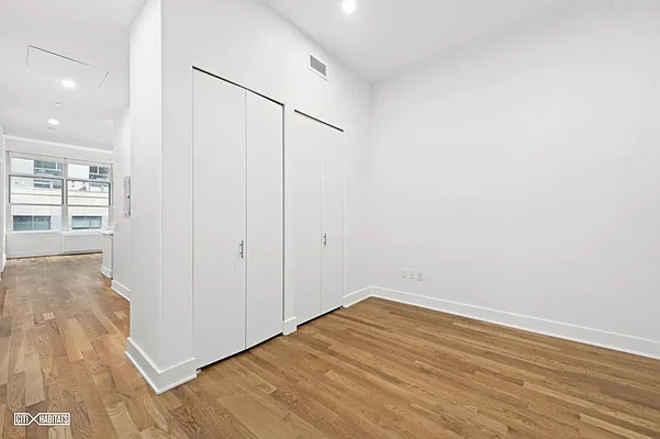 Rented by Citi Habitats | media 30