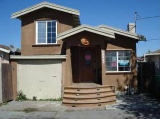 8816 D St, Oakland, CA 94621
