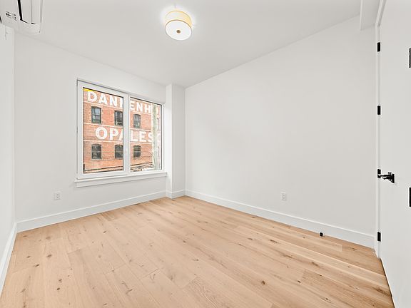 4th image of 343 Himrod St #209