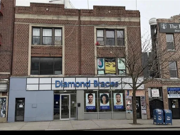 8515 4th Ave, Brooklyn, NY 11209