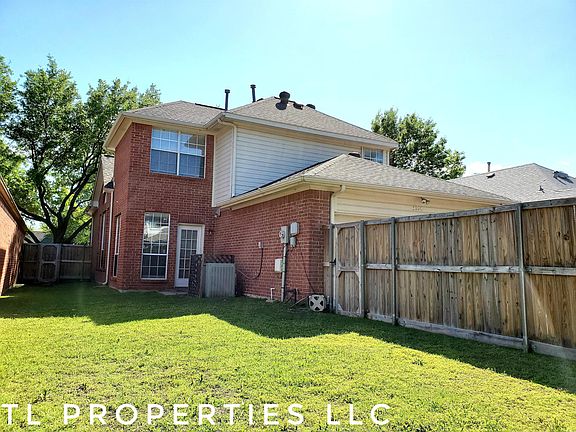 5th image of 3229 Candlewood Trl