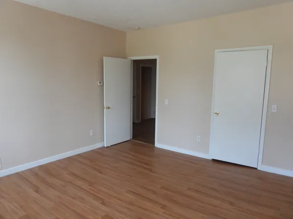 (undisclosed Address), Newark, NY 14513