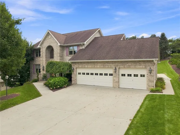 9551 Downing Pl, North Huntingdon, PA 15642