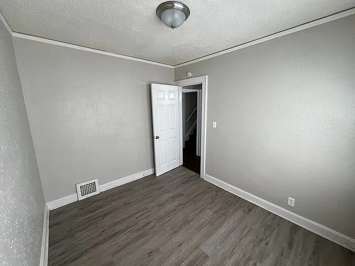 6019 Park Ave — Photo 18