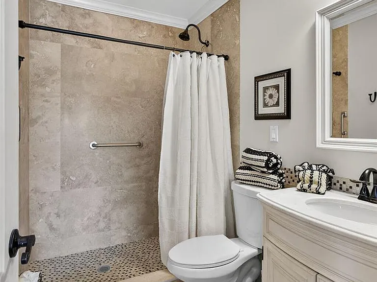 6485 Chasewood Dr #G — Photo 22