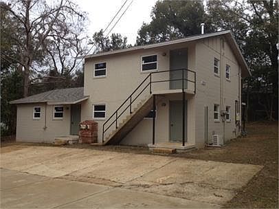 1st image of 2270 Saxon St #B