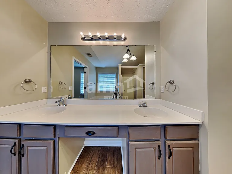 3840 Kirkwood Run NW — Photo 11