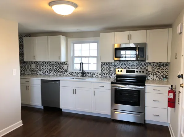 3 W Fairview Ave APT B, Dover, NJ 07801