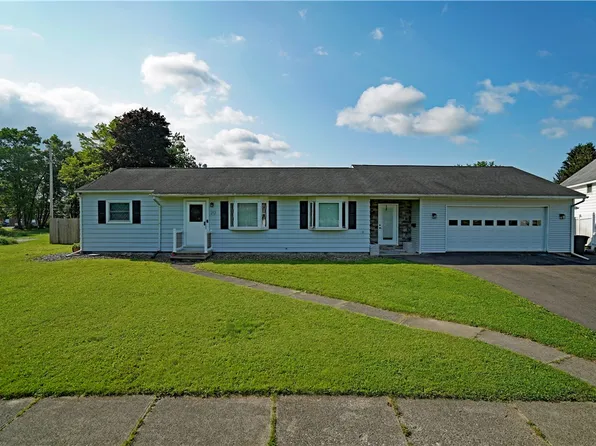 212 Lynhurst Ave, Horseheads, NY 14845