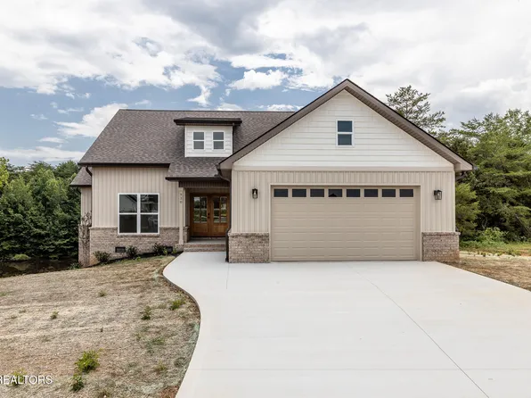 930 Loblolly Ln, Maryville, TN 37801