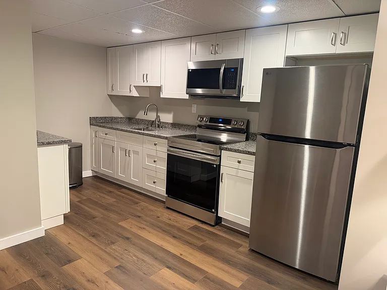 405 La Clair Ave — Photo 11