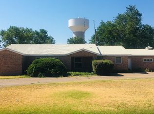 2009 W 13th St, Plainview, TX 79072