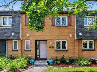 1374 Cedarcroft Cres, Ottawa, ON K1B 5C9