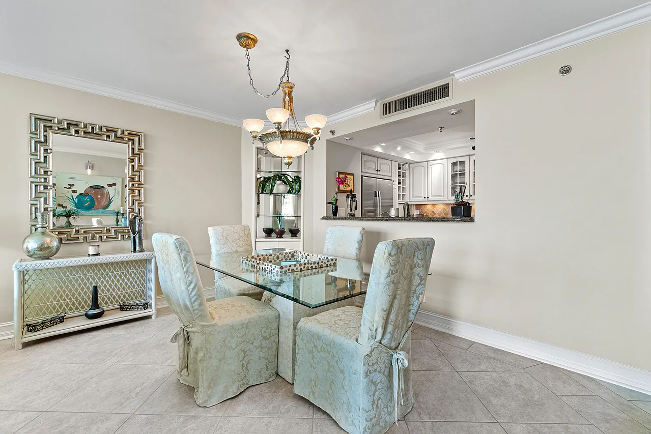 2 bed, 1412 sqft, $8,750 — Photo 4