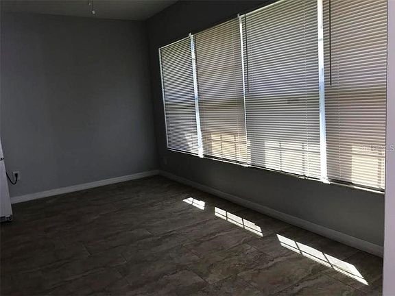 5th image of 105 N Evergreen Ave APT B