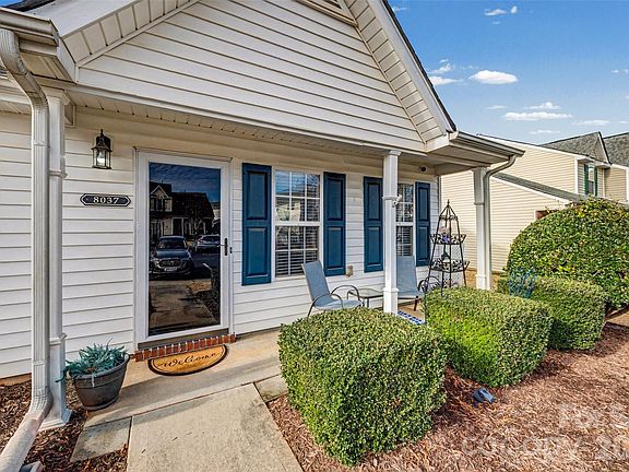4th image of 8037 Long House Ln