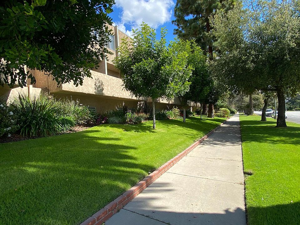 Property boasts beautiful gardens and trees!
