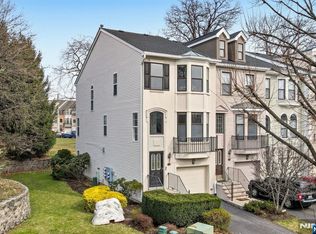 349 Wilshire Dr #3050, Nutley, NJ 07110
