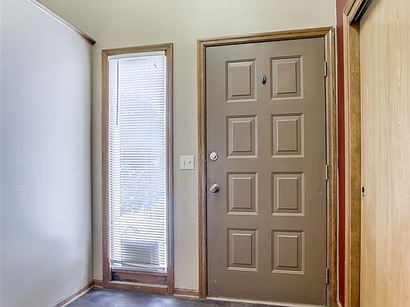 4th image of 5617 N 126th Ave