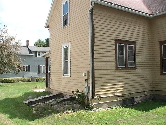 2nd image of 217 1st Ave S