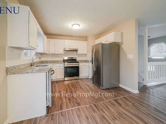 5th image of 6048 Matthew Ln
