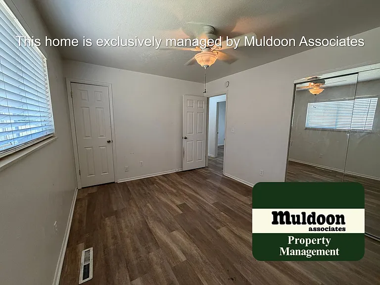 4430 Drummond Cir — Photo 10