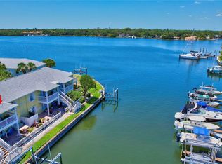 5006 Starfish Dr SE APT D, Saint Petersburg, FL 33705