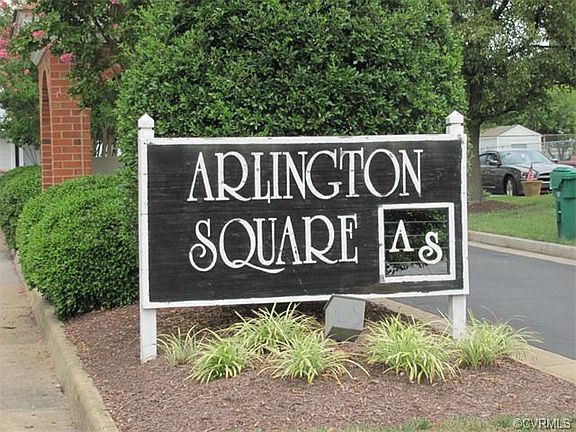 4th image of 127 Arlington Sq Unit 4