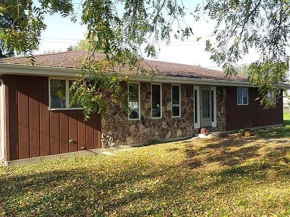 2nd image of 111 Parker Ct