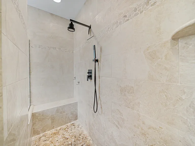 18145 Bakers Farm Rd — Photo 21