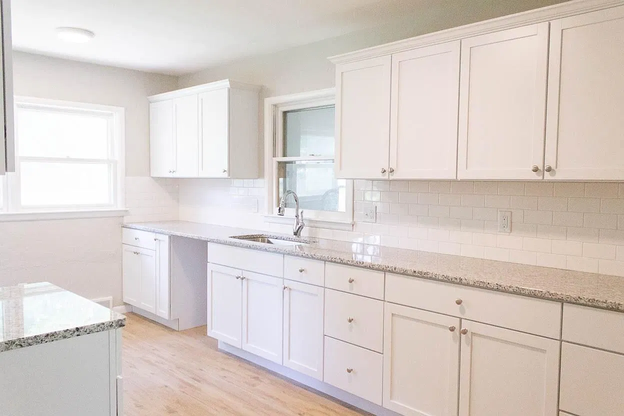 2 bed, 1912 sqft, $1,400 — Photo 4