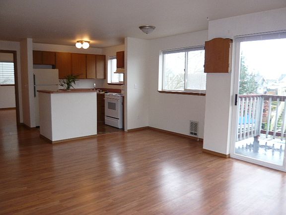 4th image of 1761 NW 61st St APT 4