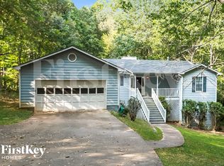 4355 Oak Creek Dr, Gainesville, GA 30506