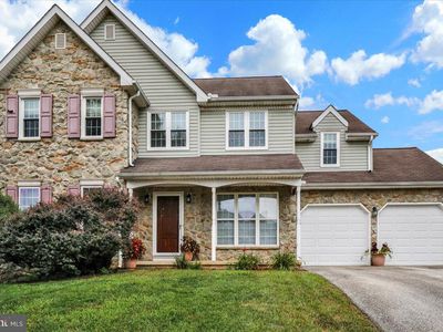 74 Apple Blossom Dr, Lancaster, PA, 17602