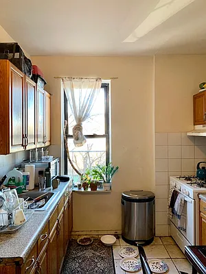 Rented by Oxford Property Group | media 25