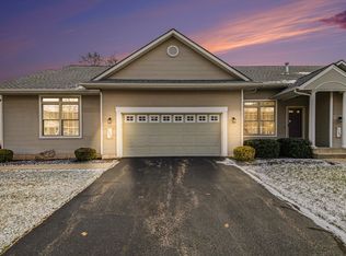 1102 Barrington NW, Grand Rapids, MI
