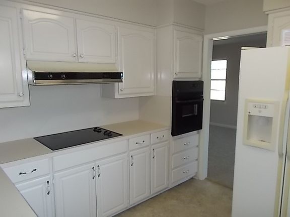5th image of 705 Bradford Drive