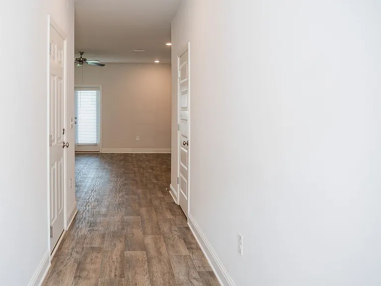 25806 Pollard Rd #37 — Photo 6