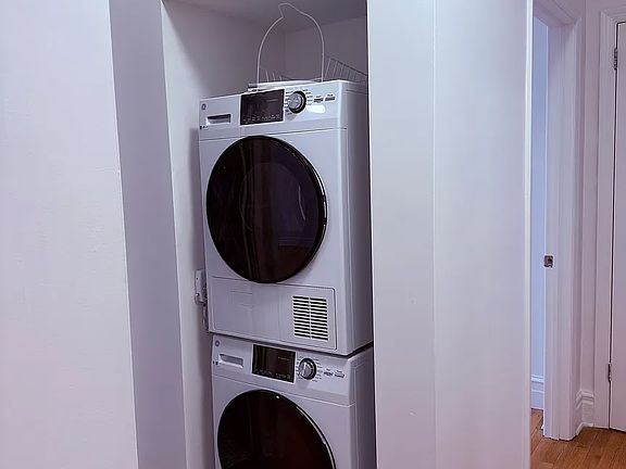 3rd image of 136 Hicks St #2/H