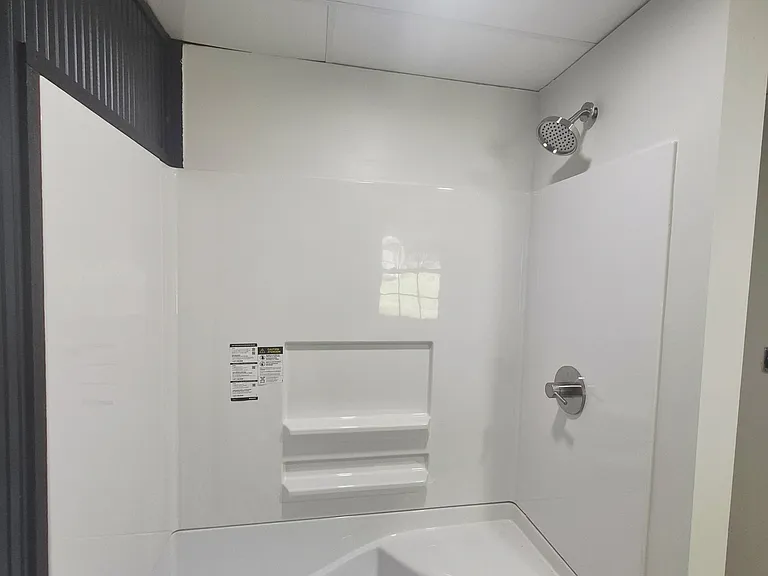 200 Wellview Dr — Photo 26