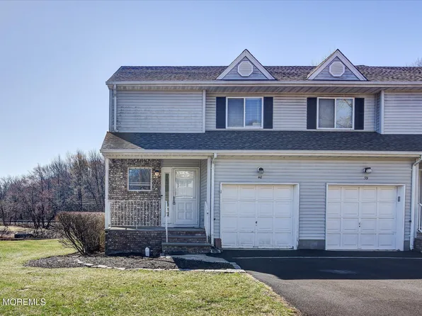 40 Forest Garden Drive #22, Matawan, NJ 07747