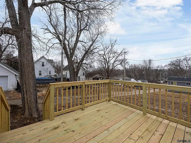 4413 Sprague St — Photo 14