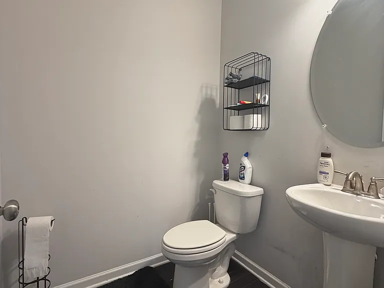 718 Fairway Dr — Photo 6