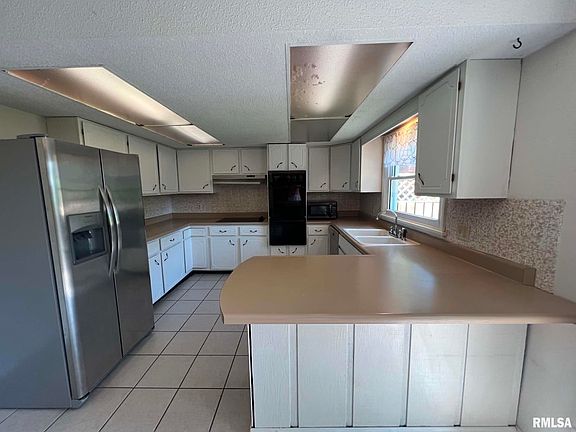 4th image of 292 Jana Rd