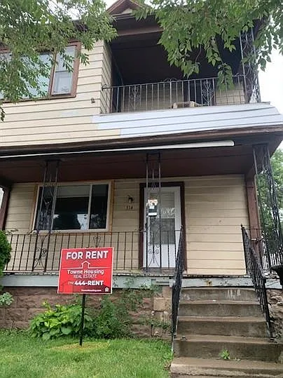 114 Huetter Avenue - Lower Rear - 2 — Photo 1