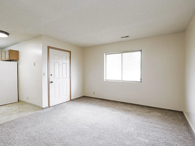1235 B St #2 — Photo 2
