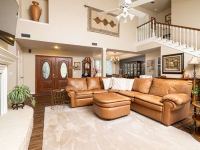 201 Hastings Dr, Runaway Bay, TX, 76426