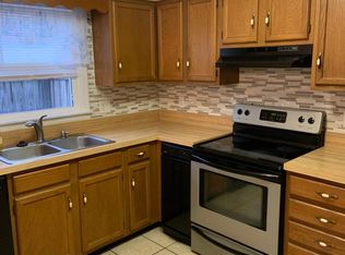 411 Spruce Ln, Beckley, WV 25801
