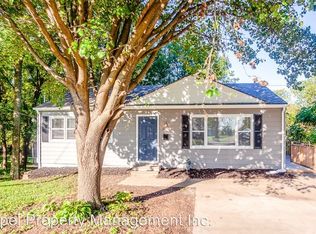 2522 N River Blvd, Sugar Creek, MO 64050
